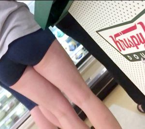 Hot candid girls in mini shorts creepshots