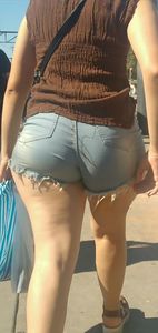 Followin Instinct