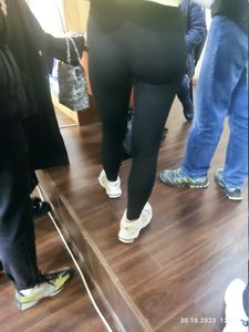 College girl wearing leggings closeups