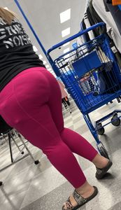 Lovely Thick Milf clothes shopping