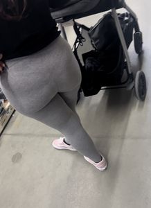 Youthful milf in gray spandex