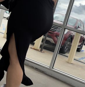 Thick Colombian Milf in Tight Sundress with fat ass on escalator ( OC , VPL)