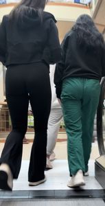 Thots on escalator kept looking down