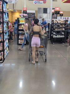 Tatted asian chick w/VTL in pink shorts