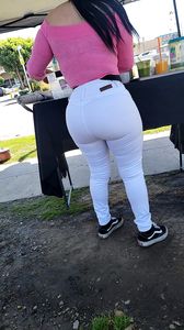 Juice lady in white tight jeans showing me her goods 2