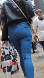Hot ass teen blonde in tight jeans