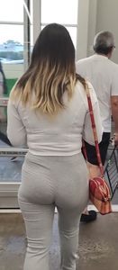 Nice Jiggly Ass Gray Leggings