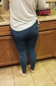 Tight jeans and pants are sexy