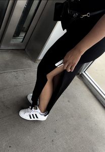 Thick Colombian Milf in Tight Sundress with fat ass on escalator ( OC , VPL)