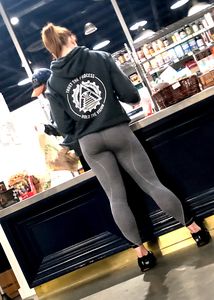 Fantastic legging ass at store
