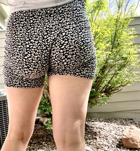 GF Juicy ass in Summer leggings