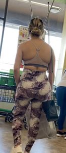Latina with Fat Ass in Floral Leggings