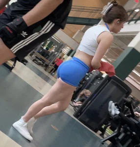 College Gym GIrls (PART 43) (Same GIrl)