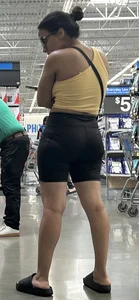Petite cute milf in black shorts+vpl‼️