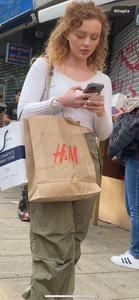 Jiggly round ass of a blonde beauty in cargo pants + Face shots