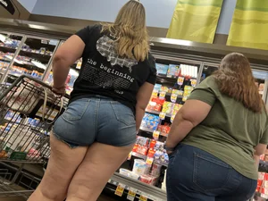 Big ass shopping