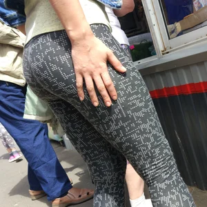 Hot leggings, sweats and yoga pants creepshots compilation