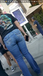 Tight ass jeans (tight vpl)