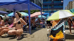 Brazillian beach creepshots, huge gallery of candid girls in swimsuits
