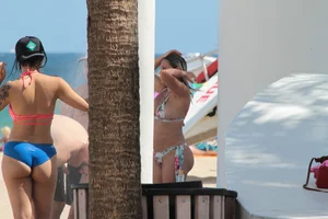 Riviera Beach, Florida tons of sexy bikini babes