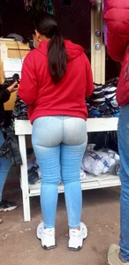 rico culo latino una delicia