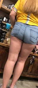 Thick Chubby Teen Tight Booty Shorts!