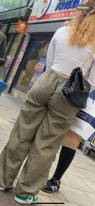 Jiggly round ass of a blonde beauty in cargo pants + Face shots