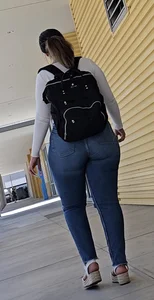 University PAWG Snow Bunny (OC)