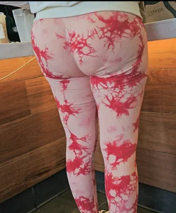 Good ol SB.  GILF with banging body