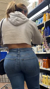 Sexy BBL Milf