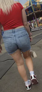 Blonde Pawg filling in her Jean Shorts +VID