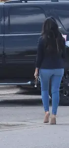 SEXY MAMI WITH TIGHT ASS