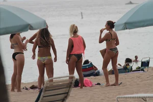 Florida beach and bikini girls