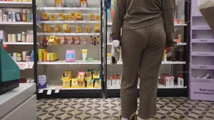 Jiggly Bubble Butt VPL Wedgie