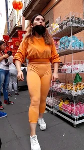 Mexican in leggings with a perfect ass… excellent VPL