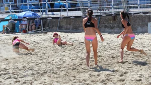 Weymouth beach volleyball girls 2018