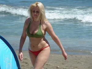 Topless and nude beach sexy girls