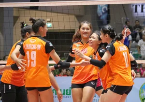 Thai candid volleyball girls
