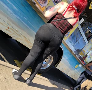 RED HEAD THICK LATINA  comment and like let me know what you think