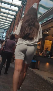 Amazing girl in grey spandex shorts at the mall, closeups of her firm hot ass and her crotch