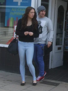 Girl in tight jeggings with vpl