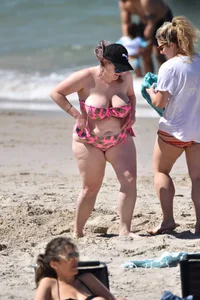 Extra thick beach girls in bikinis with big boobs