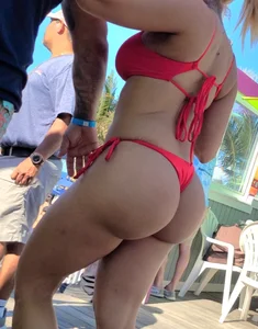 Bikini Shorty Pawg w/the Fatty
