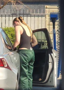 Carwash slim hottie