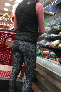 Skinny blonde milf grocery shopping in leggings