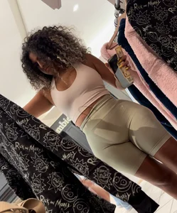 Scrumptious and voluptuous vol. 2 (OC)