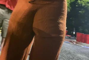 Tight college bar girl
