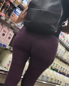 Purple leggings milf ass