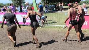 Bristol Pretty Muddy 5k race girls 2018