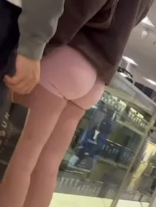 Tight small bubble pawg in pink shorts